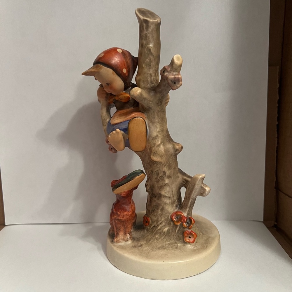 Charming Figurine with Child and Tree - see defect pictures